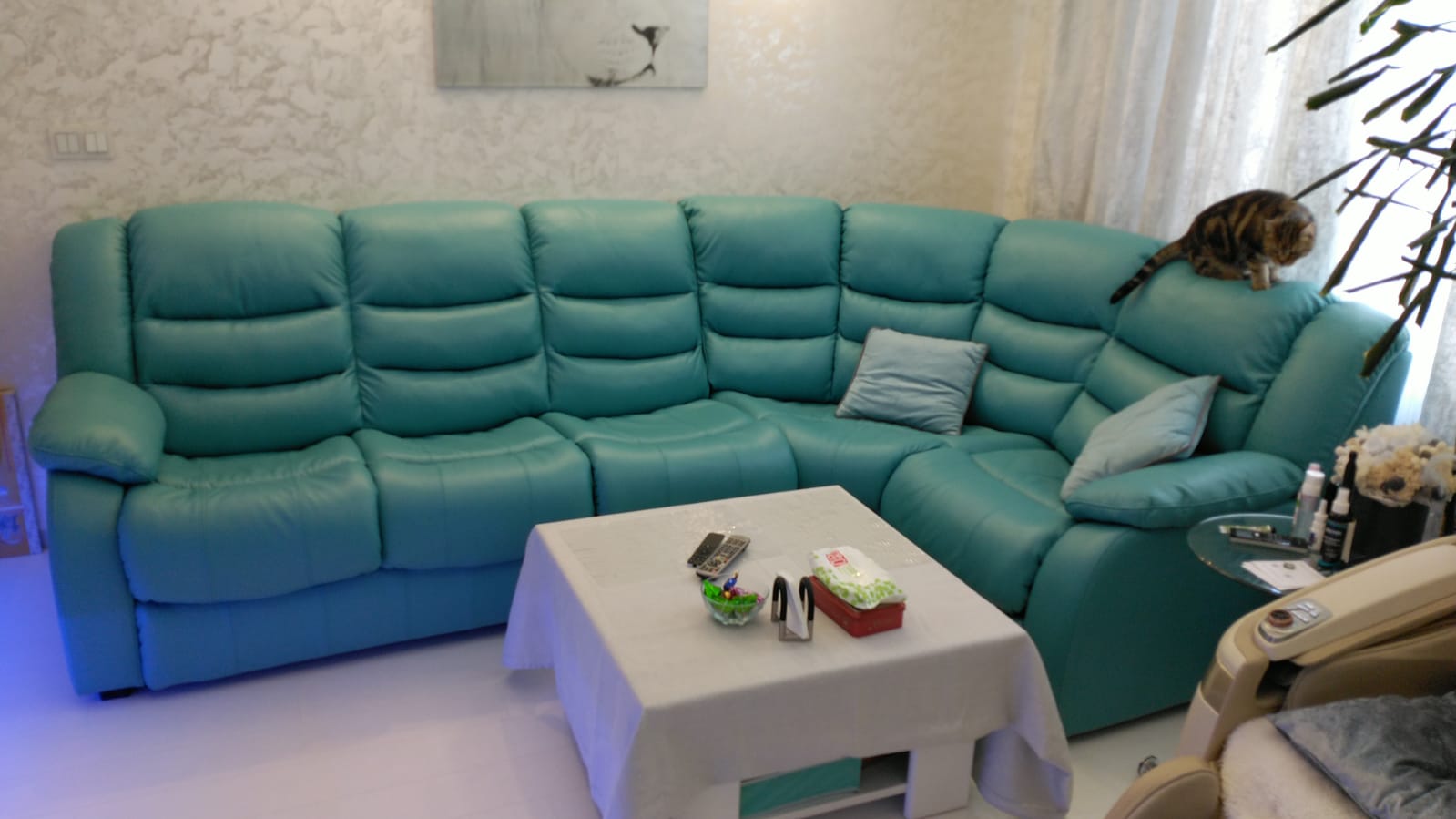 Перетяжка дивана на дому. Воткинск